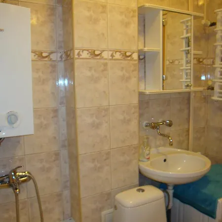 Apartament Center 1 شقة بوزنان